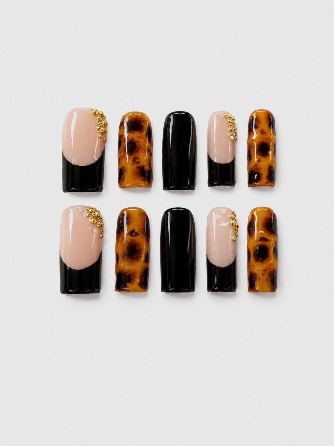 Dark Golden Glam